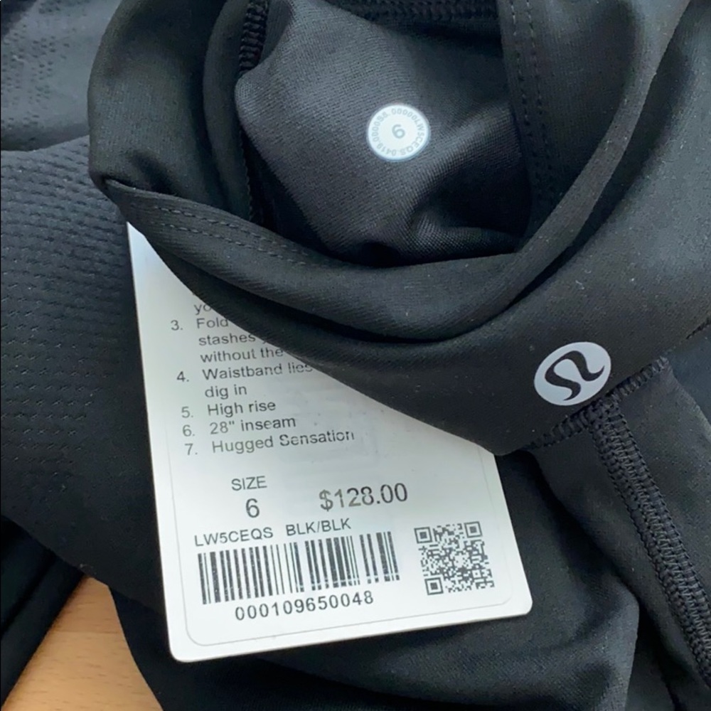 Lululemon Mapped Out High-Rise Tight 28" - Picture 6 of 7